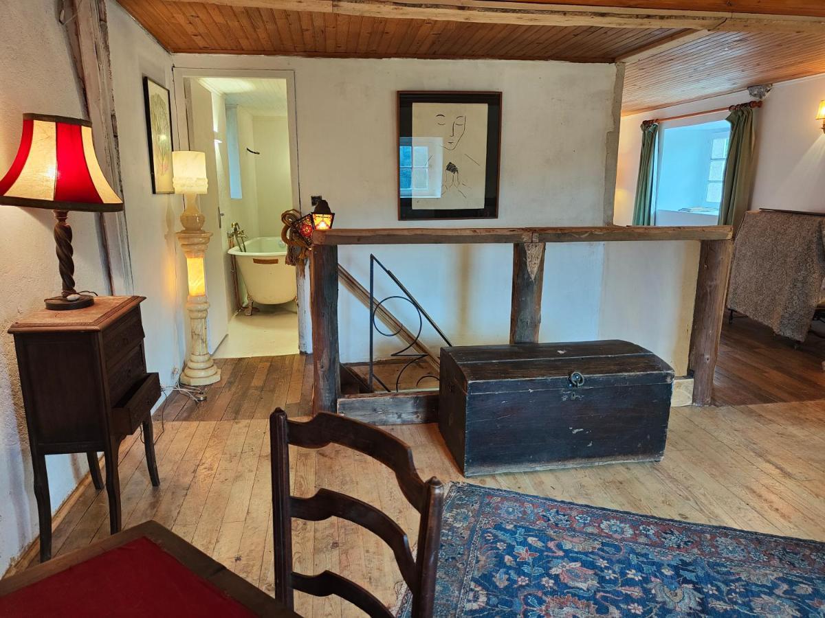 Ancienne Petite Ferme Renovee Villa Saint-Regis-du-Coin ภายนอก รูปภาพ